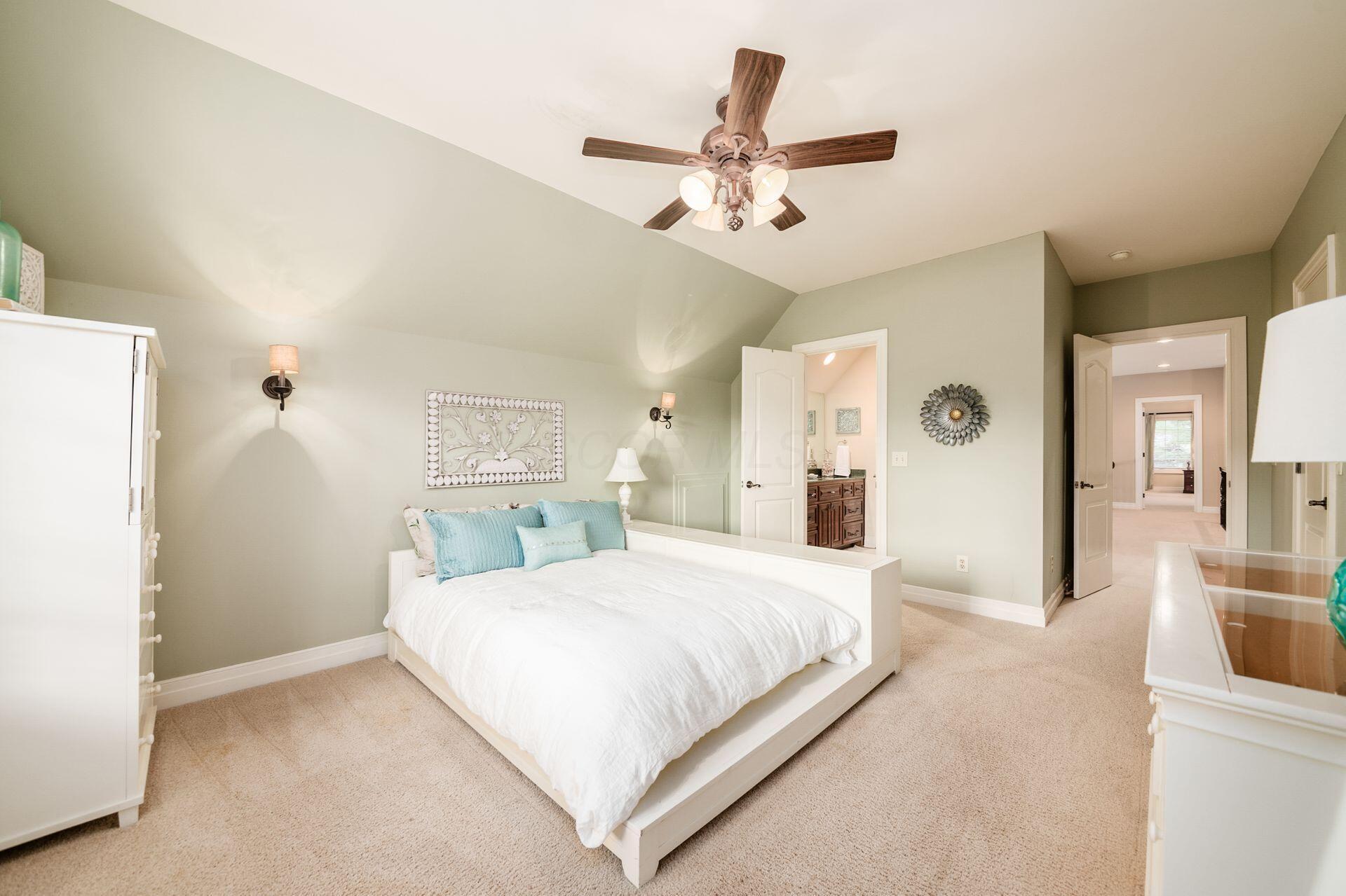 6835 Macneil Drive Property Photo 36