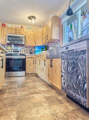 141 Madison Avenue Property Photo 20