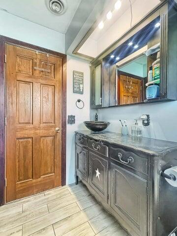 141 Madison Avenue Property Photo 42