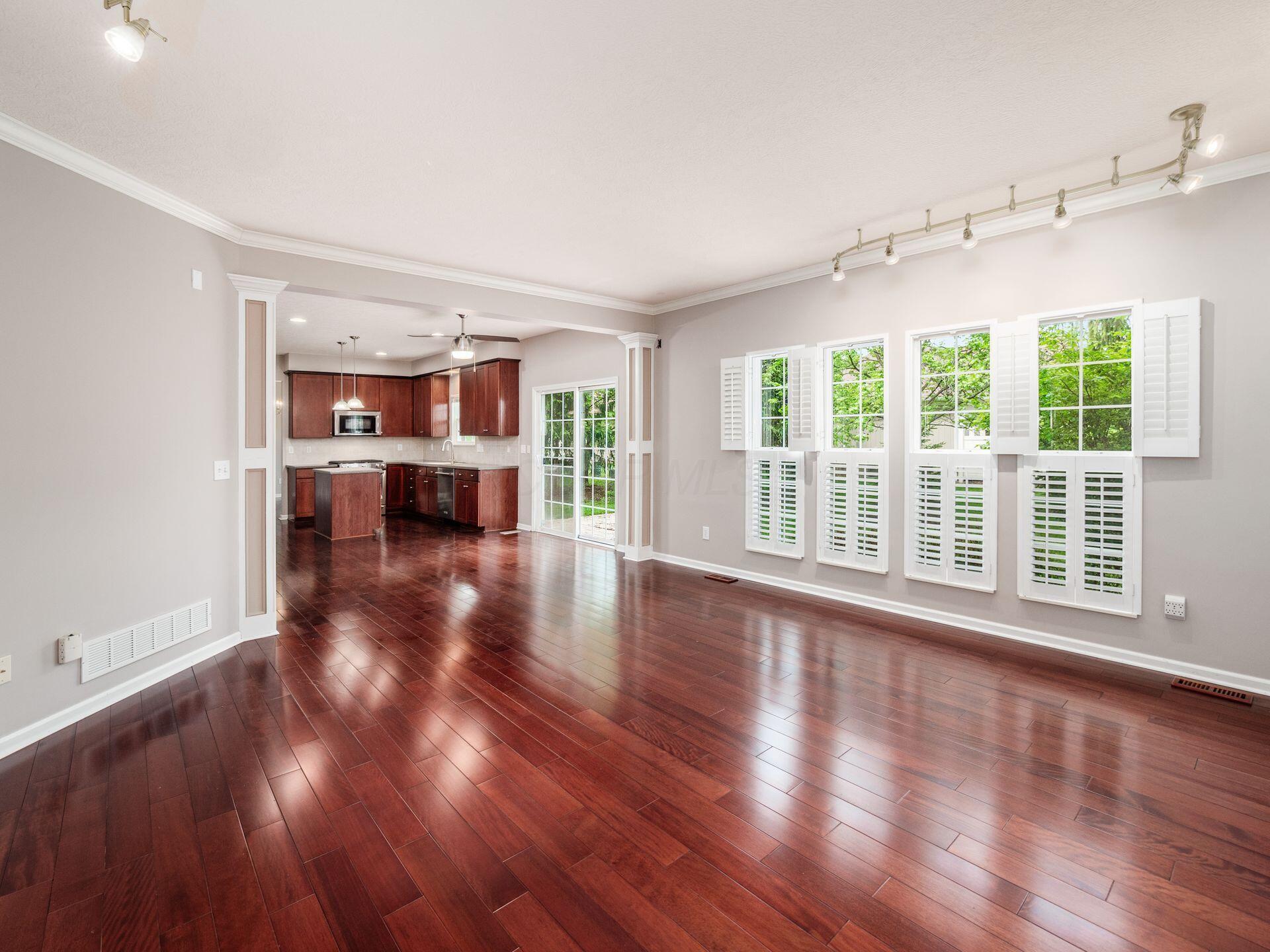 225 Winter Hill Place Property Photo 6