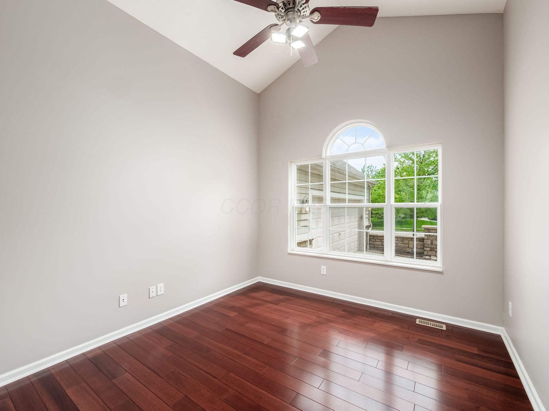 225 Winter Hill Place Property Photo 7