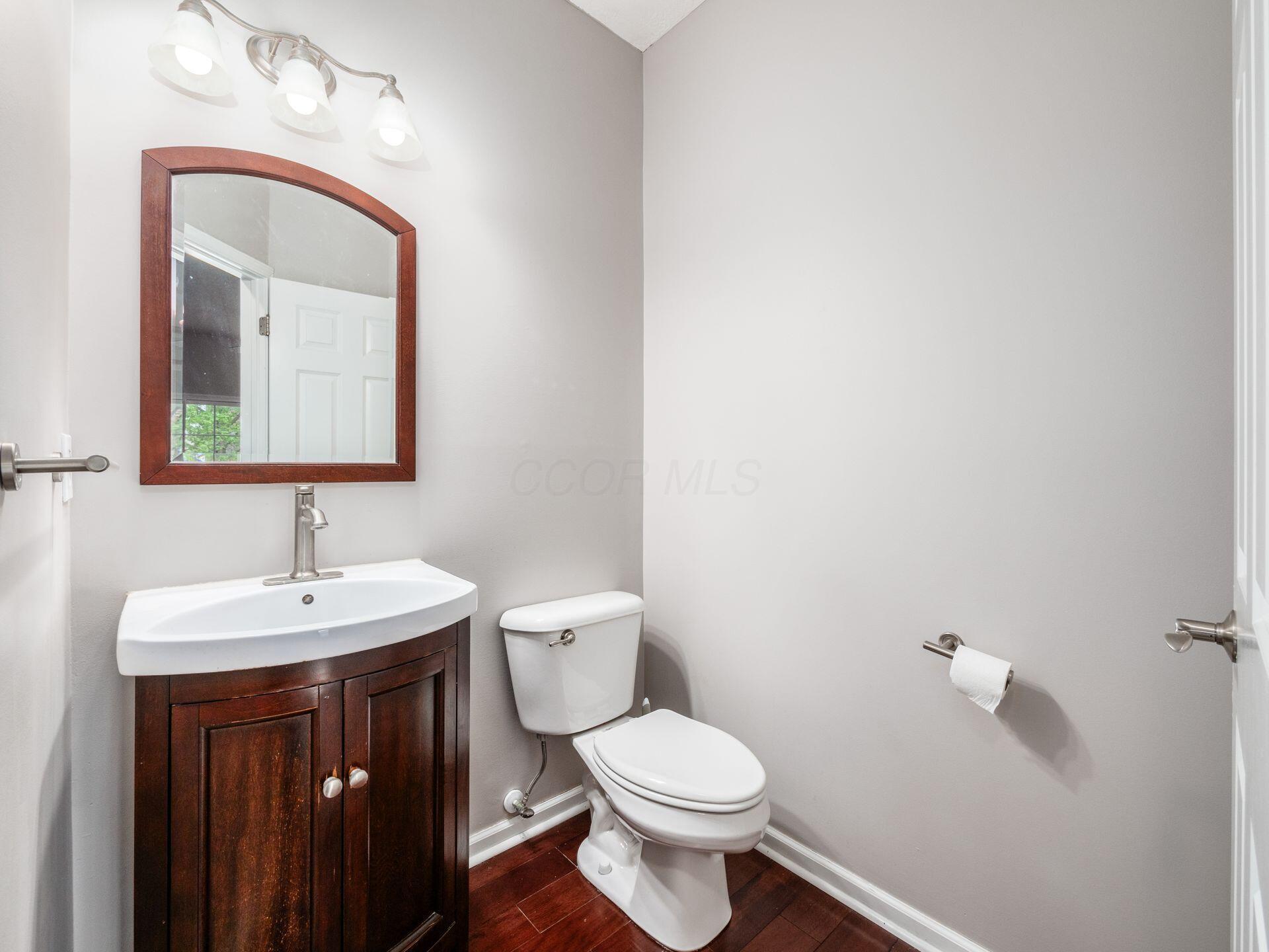 225 Winter Hill Place Property Photo 12