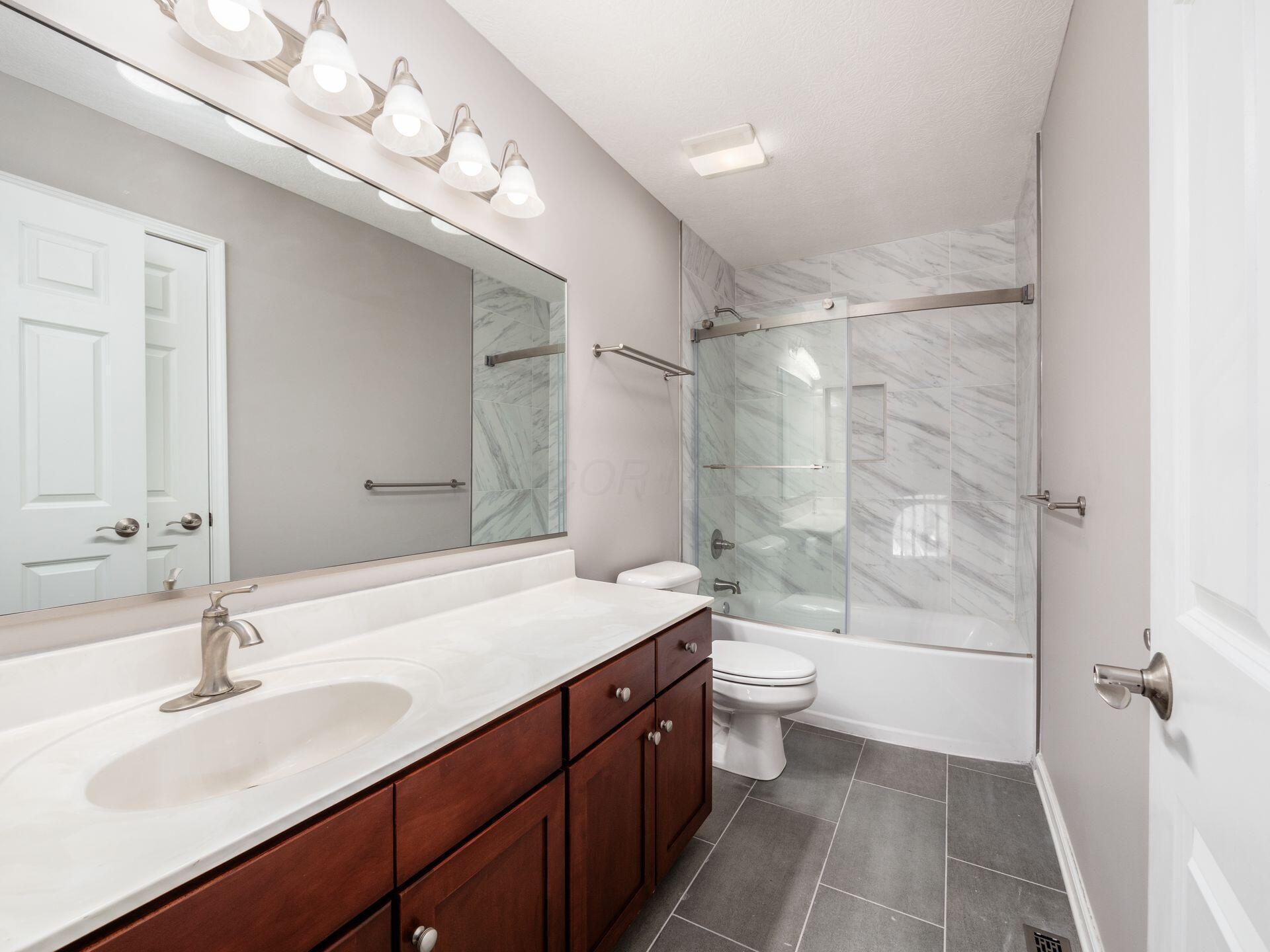 225 Winter Hill Place Property Photo 16