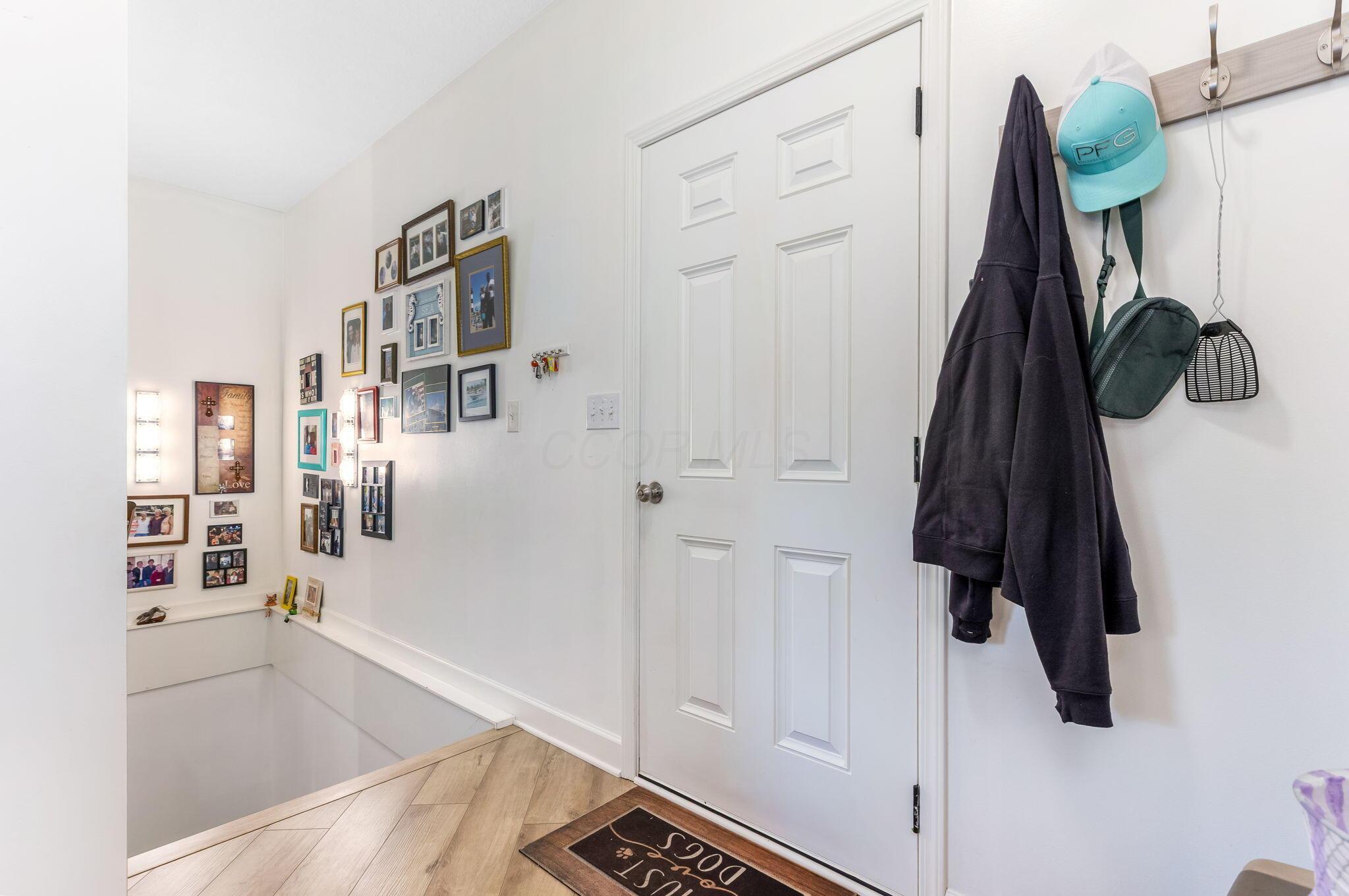 1885 Greenbriar Way Property Photo 21