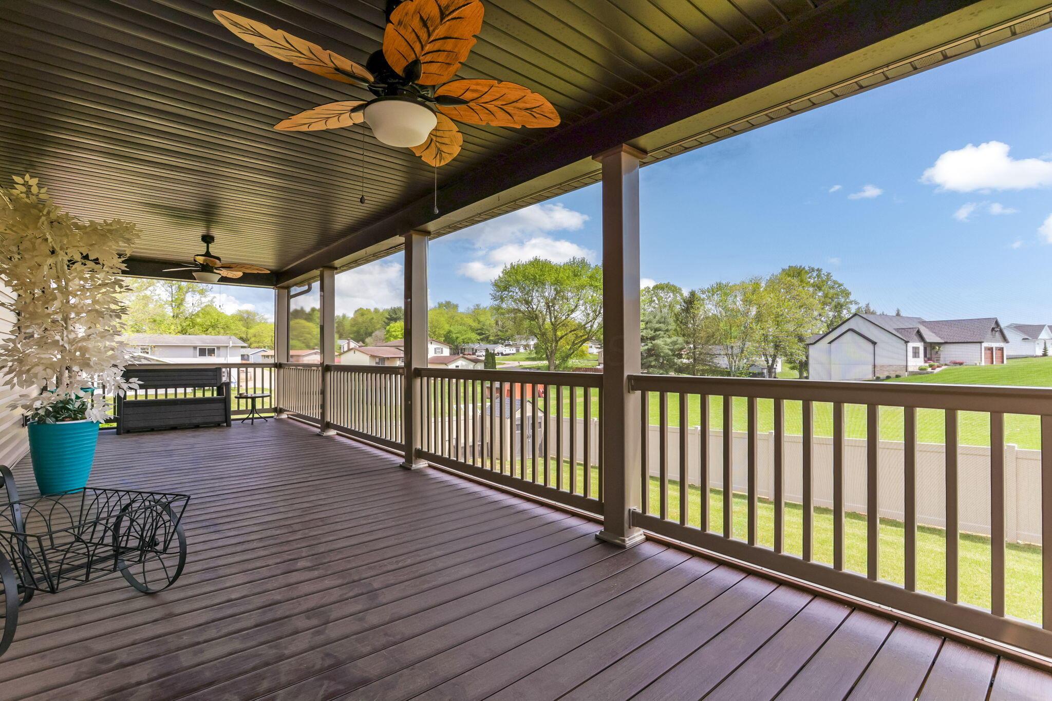 1885 Greenbriar Way Property Photo 35