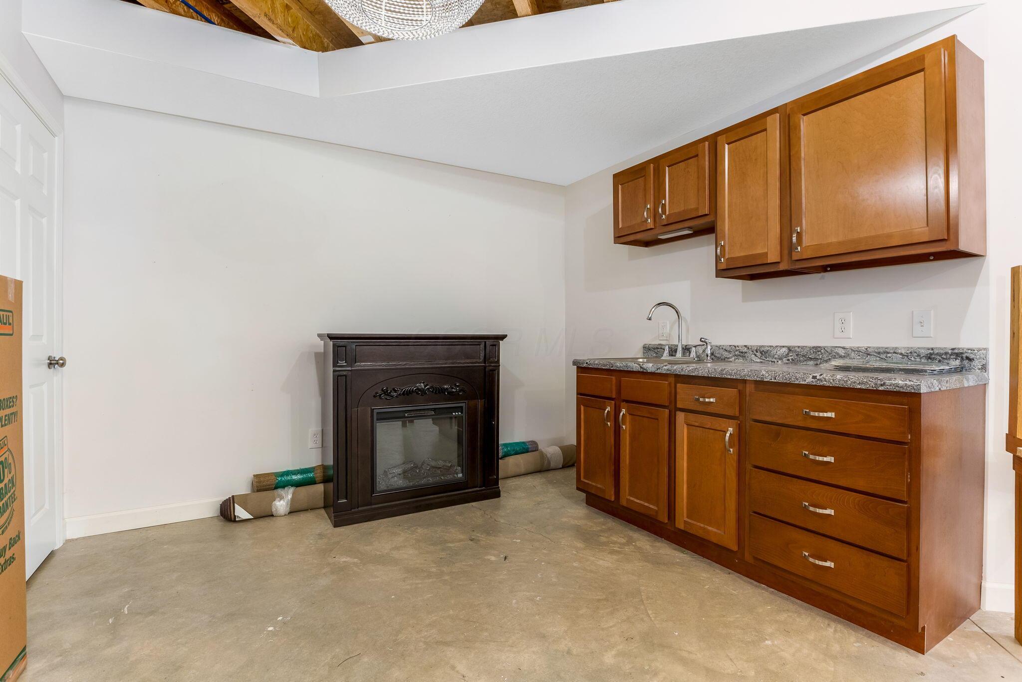1885 Greenbriar Way Property Photo 47