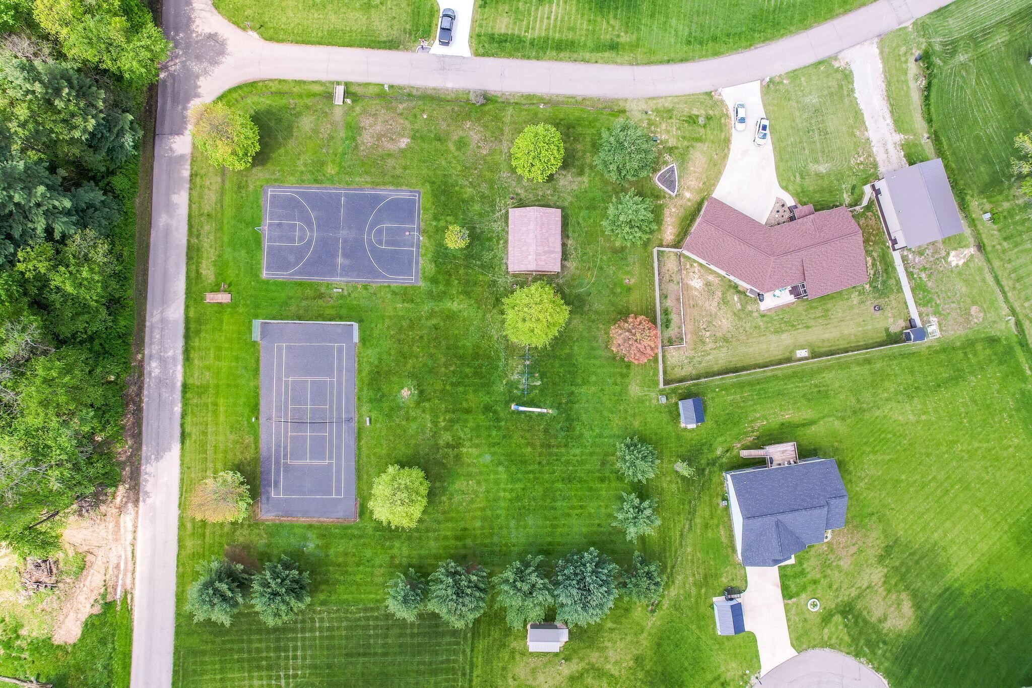 1885 Greenbriar Way Property Photo 50
