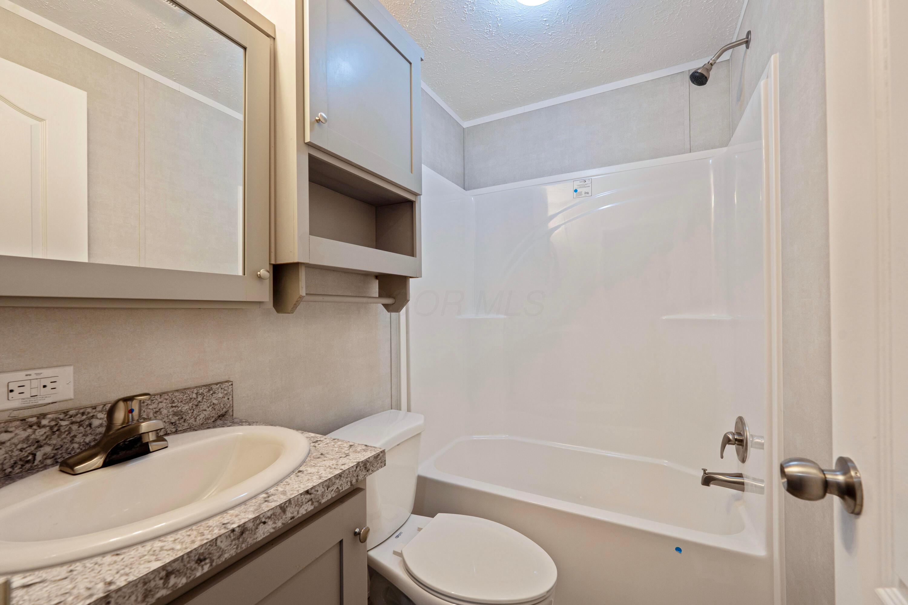 2288 W High Street Ne, Lot 17 Property Photo 13