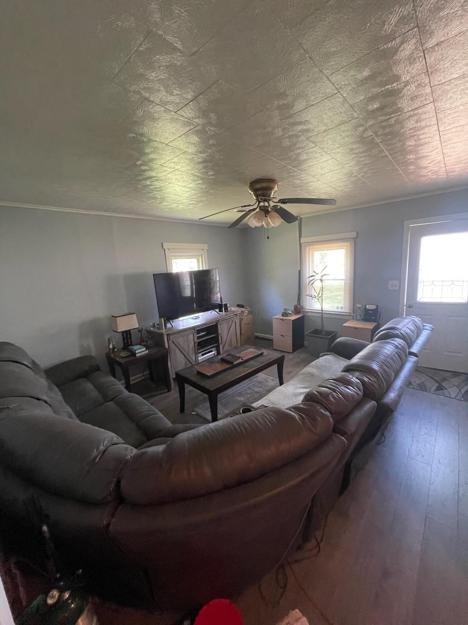 1985 Sedan Avenue Property Photo 4