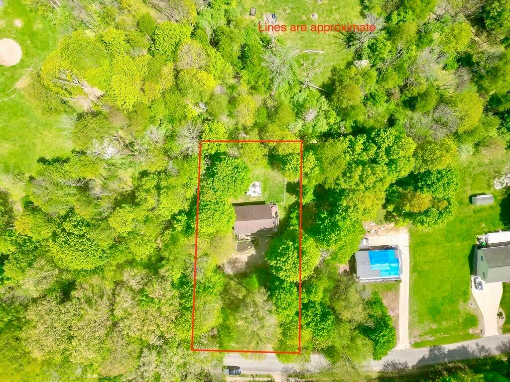 551 Crabapple Drive Property Photo 3