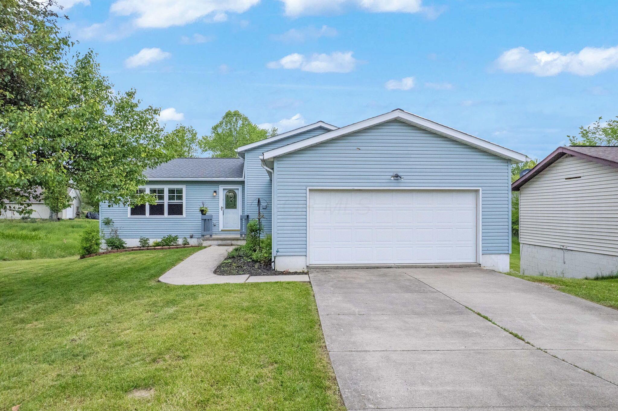 134 Hasbrouck Circle Property Photo 1