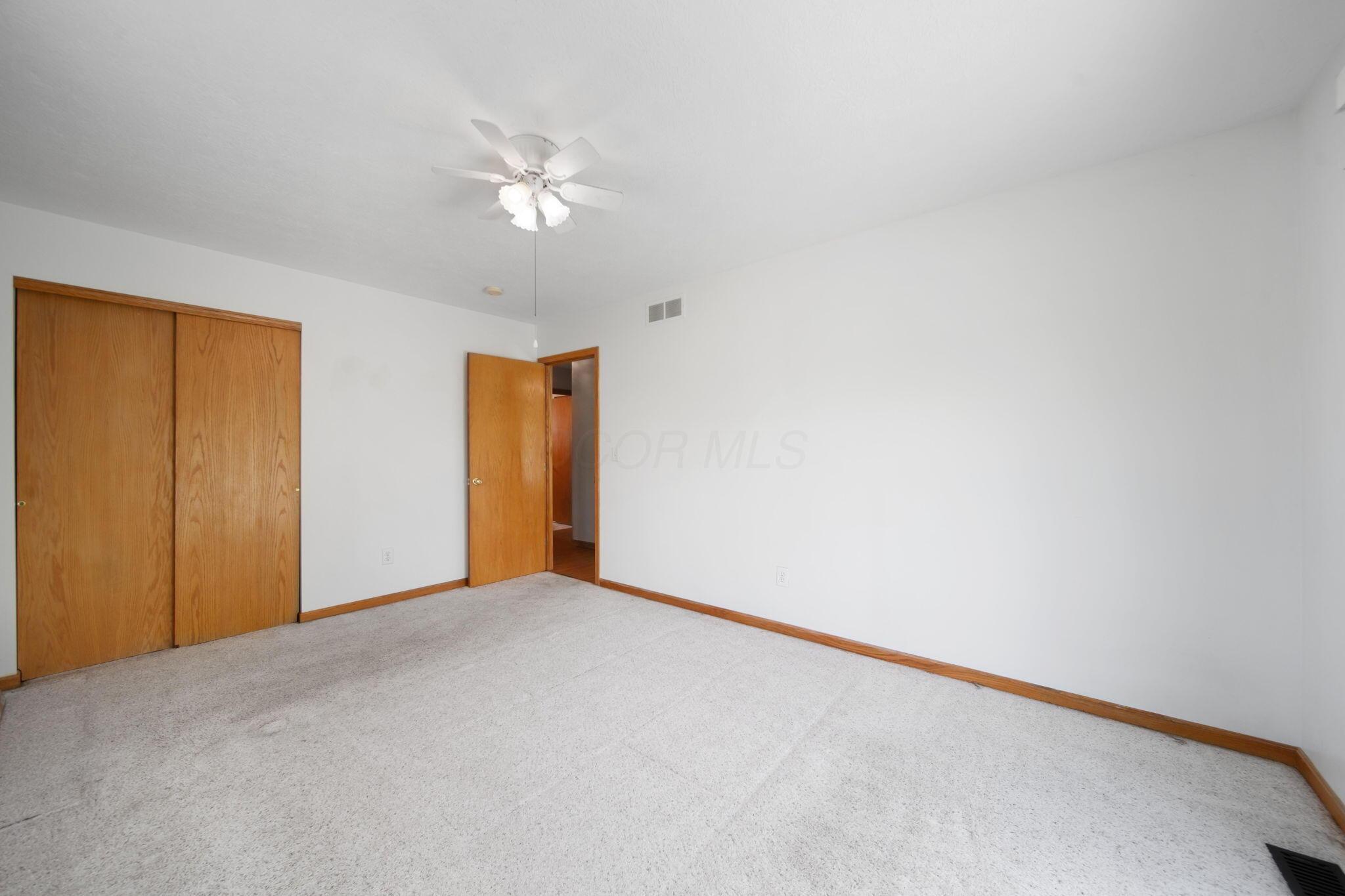 134 Hasbrouck Circle Property Photo 21