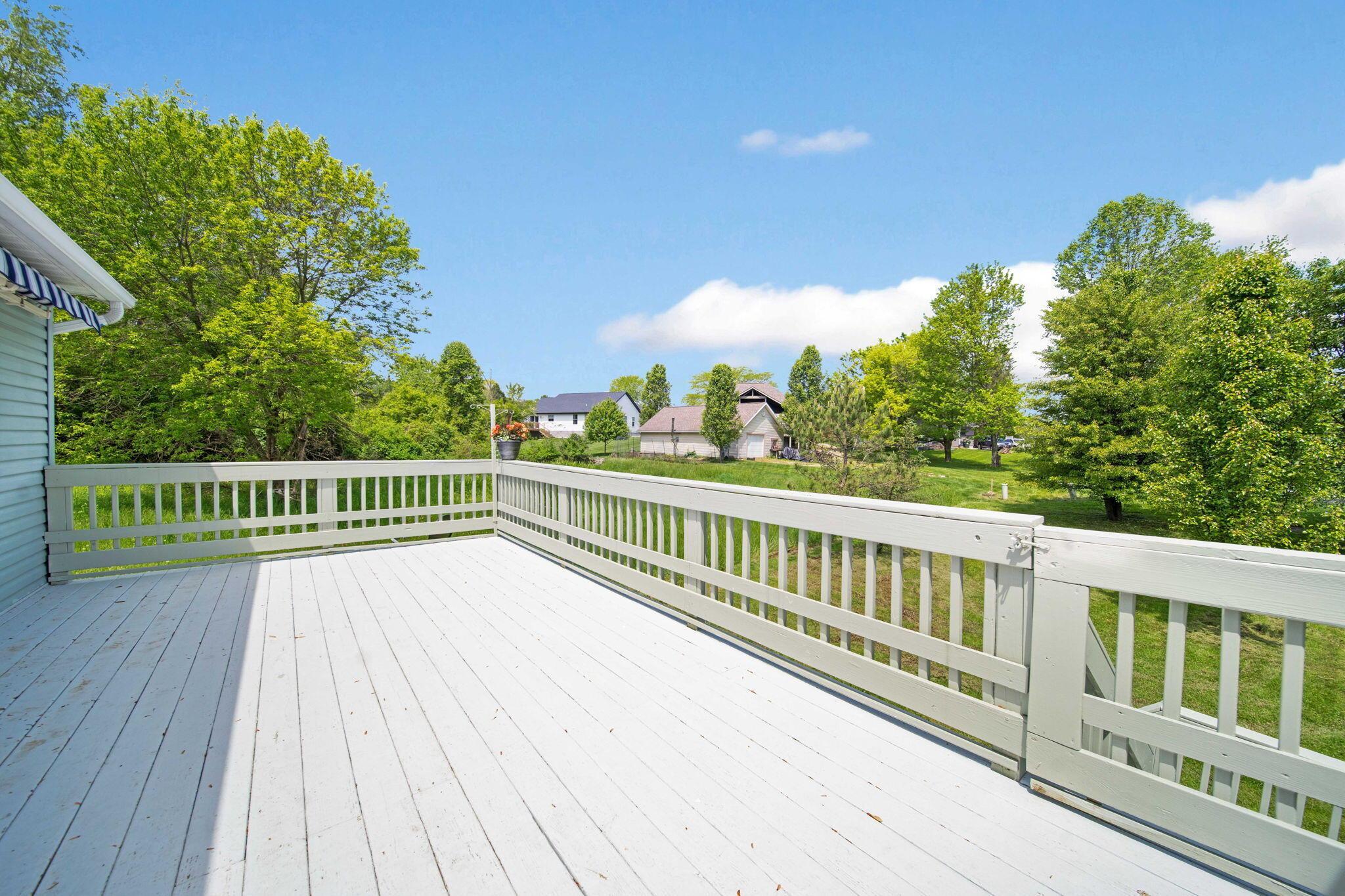 134 Hasbrouck Circle Property Photo 37