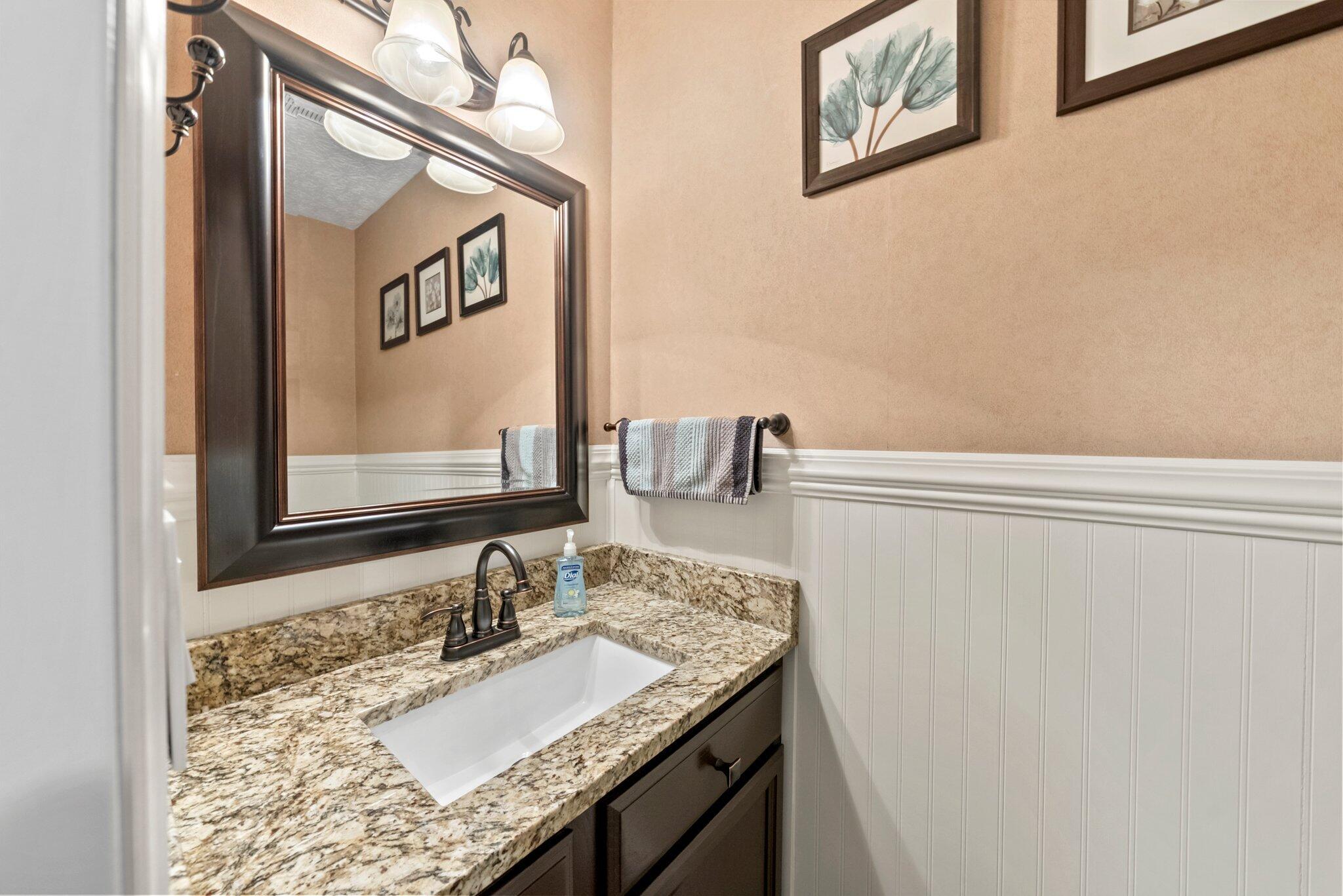 2556 Cowall Drive Property Photo 18