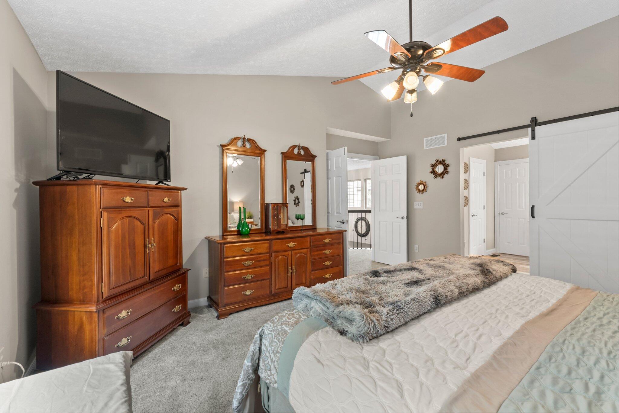 2556 Cowall Drive Property Photo 22