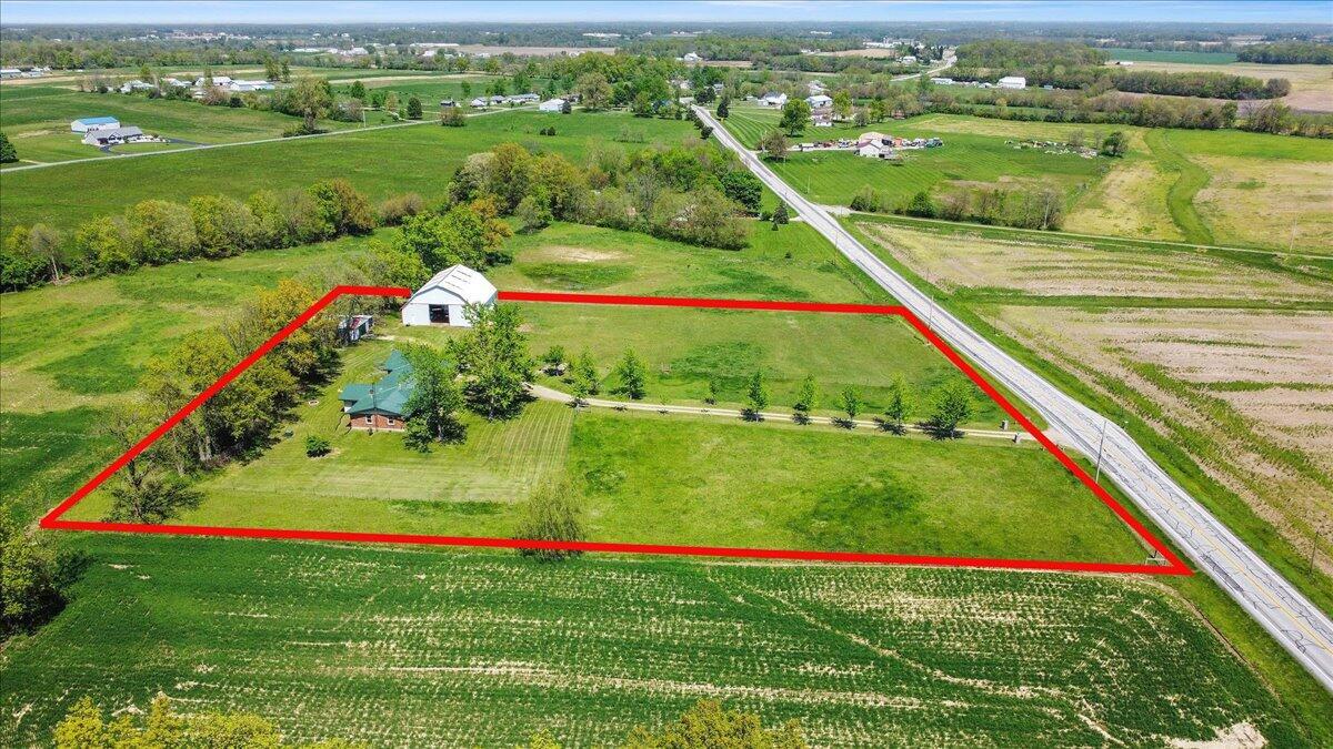 9184 State Route 47 W Property Photo 1