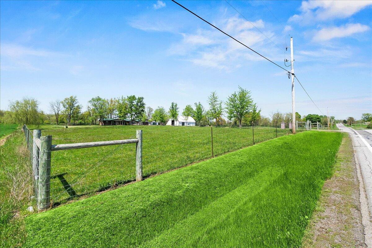 9184 State Route 47 W Property Photo 7