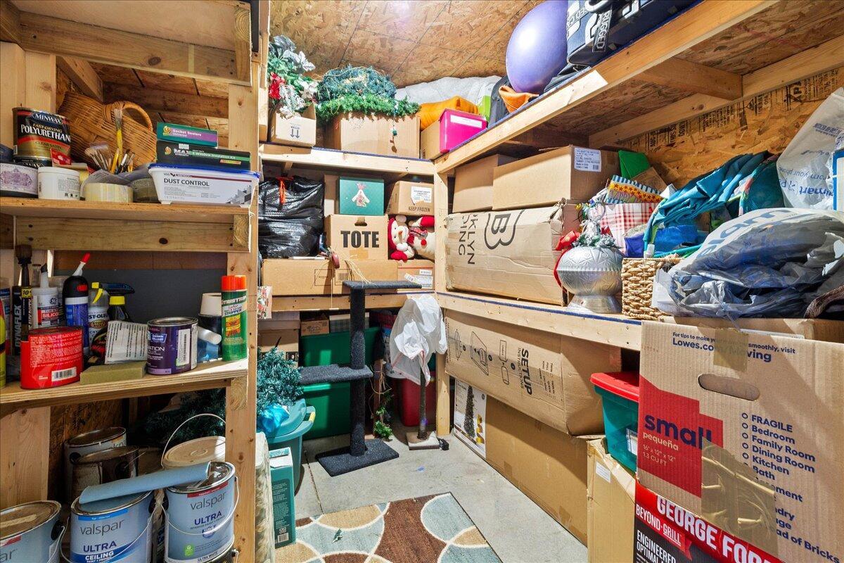 9184 State Route 47 W Property Photo 29