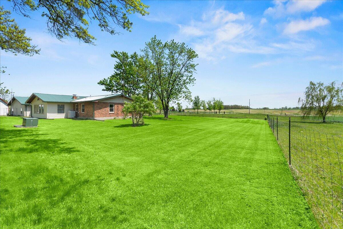 9184 State Route 47 W Property Photo 42