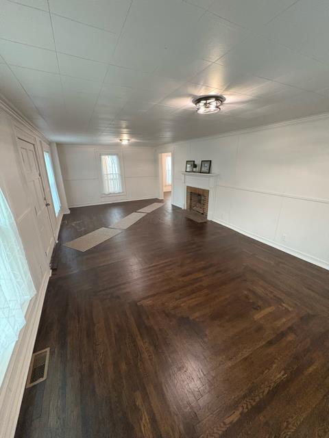 125 College Street Property Photo 6