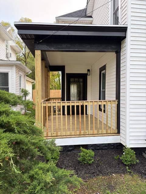 125 College Street Property Photo 15
