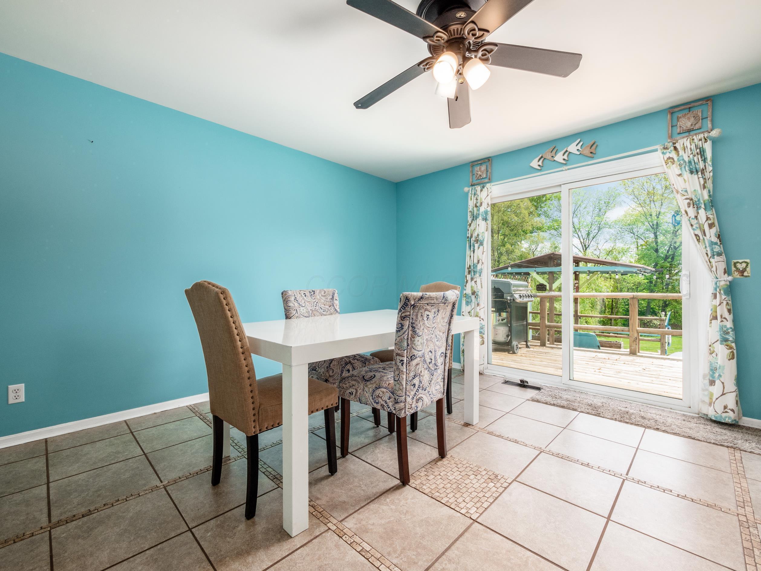 2800 E Military Road Property Photo 10