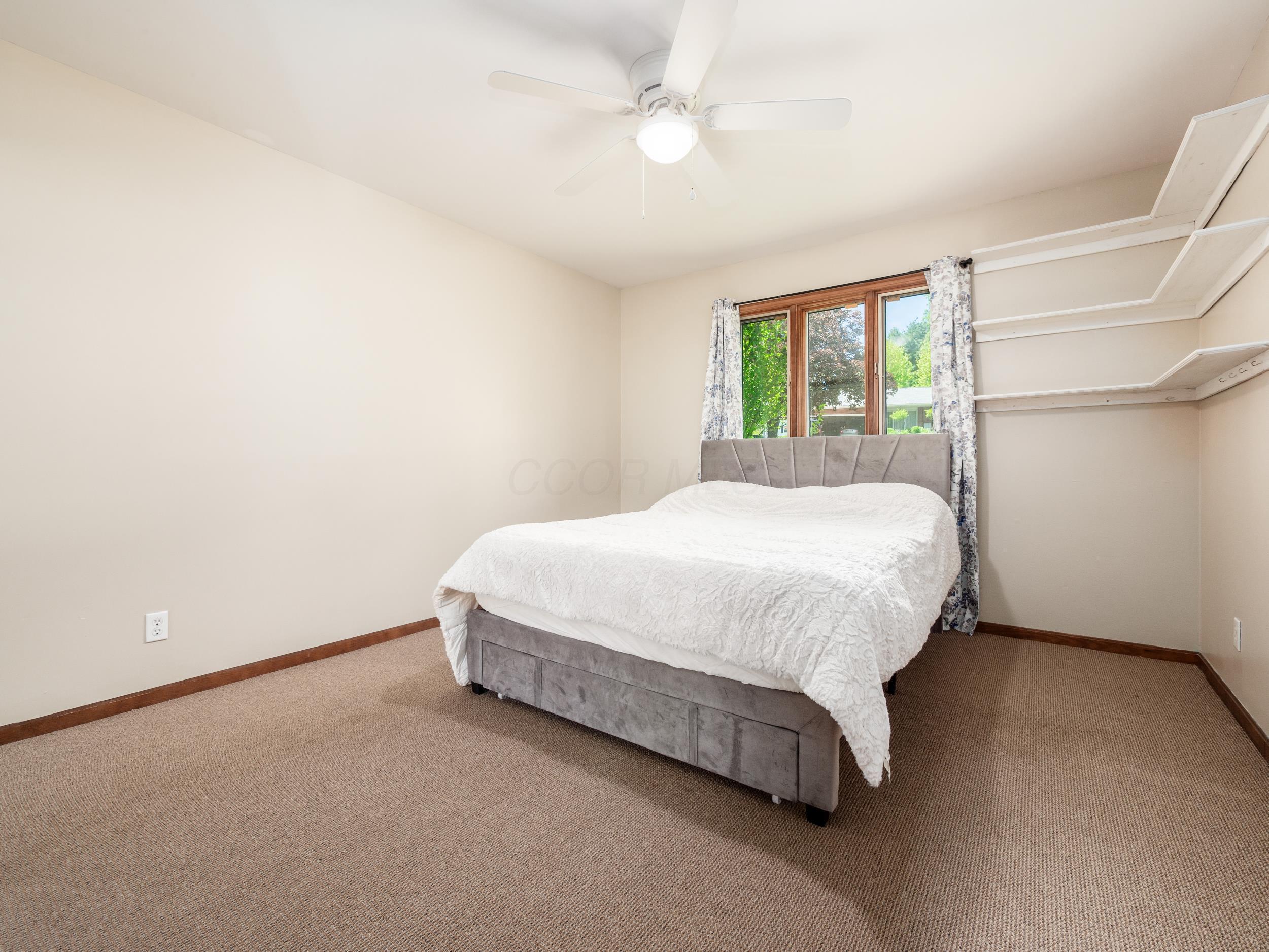 2800 E Military Road Property Photo 21