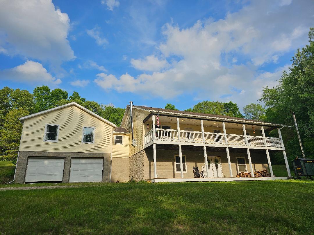 10095 Licking Valley Road Property Photo 1