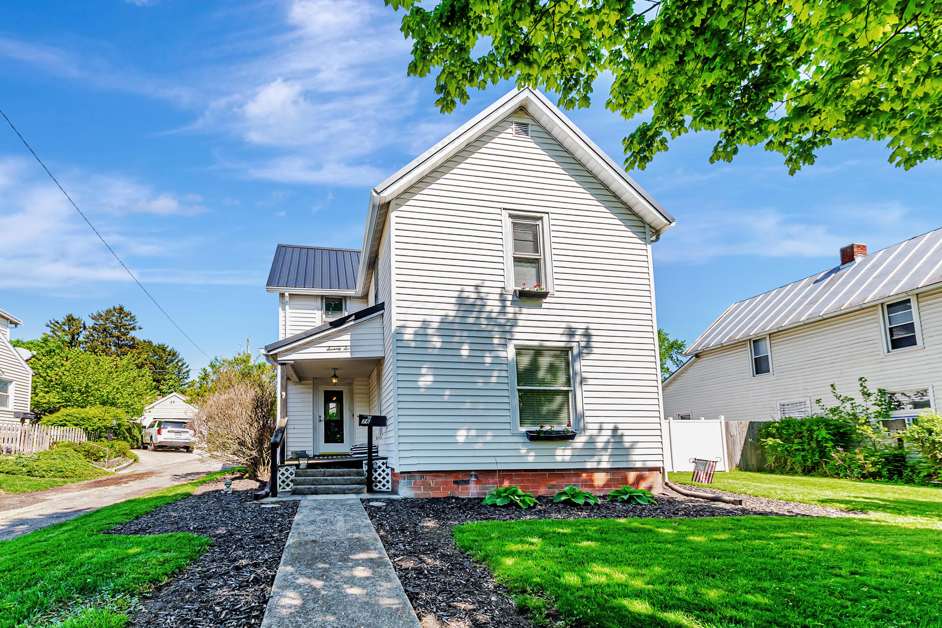 76 Resch Street Property Photo 1