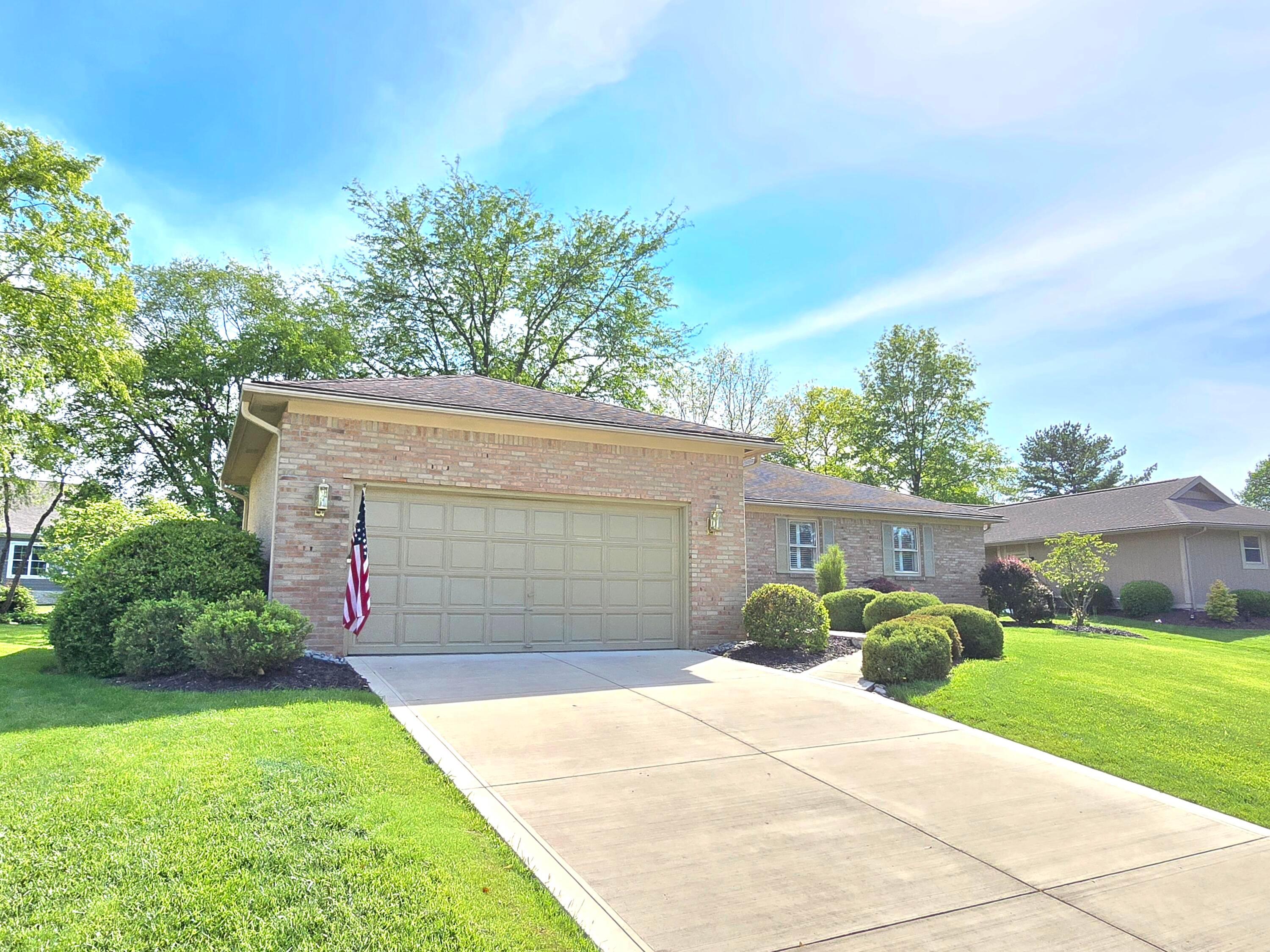 1057 Jobar Court Property Photo 4