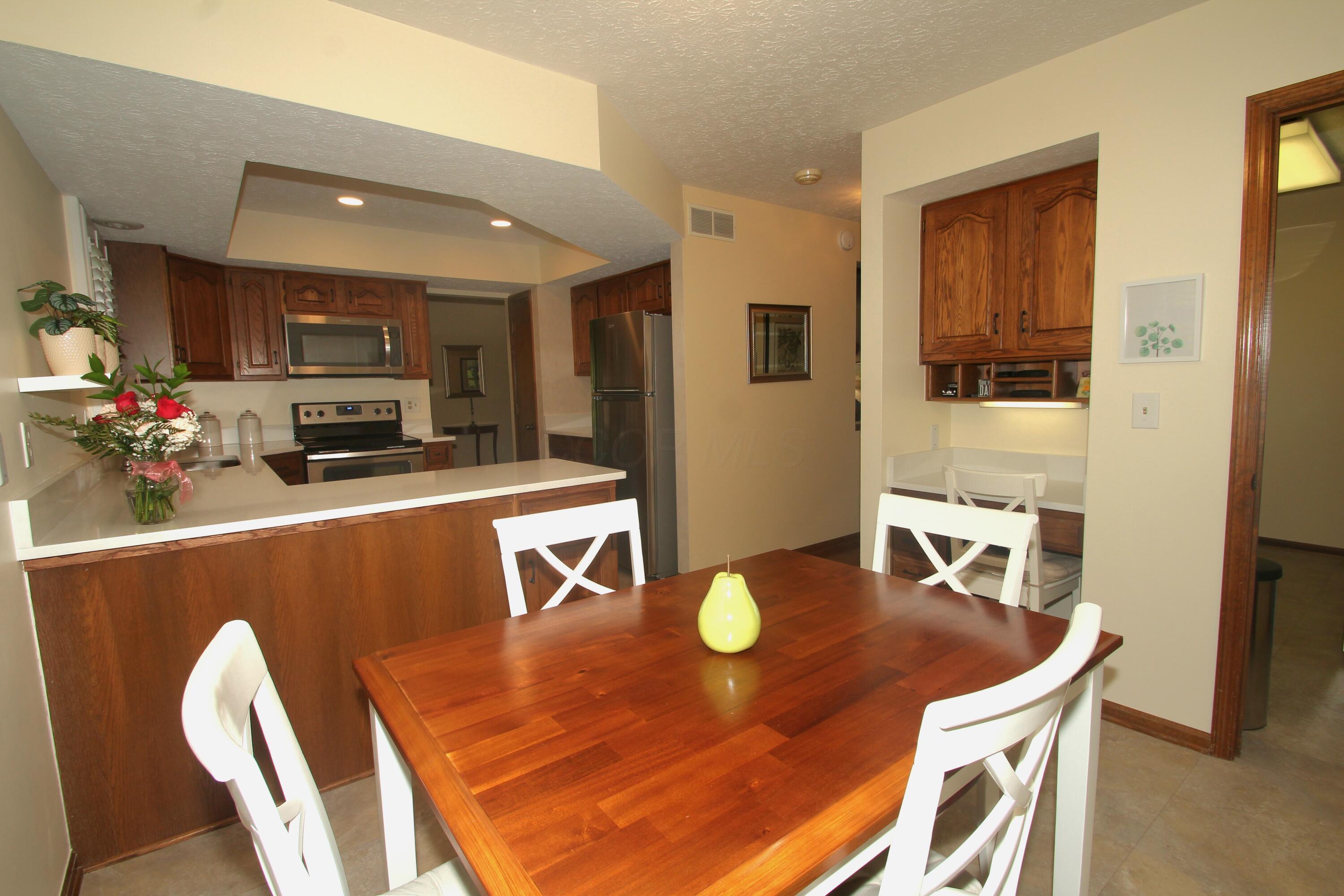 1057 Jobar Court Property Photo 23