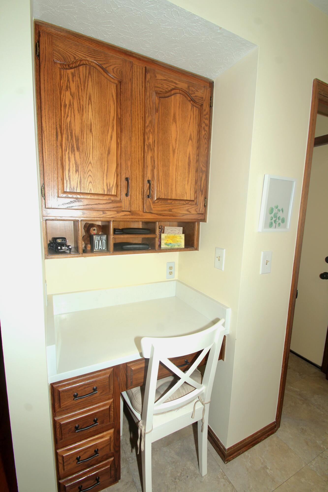 1057 Jobar Court Property Photo 24