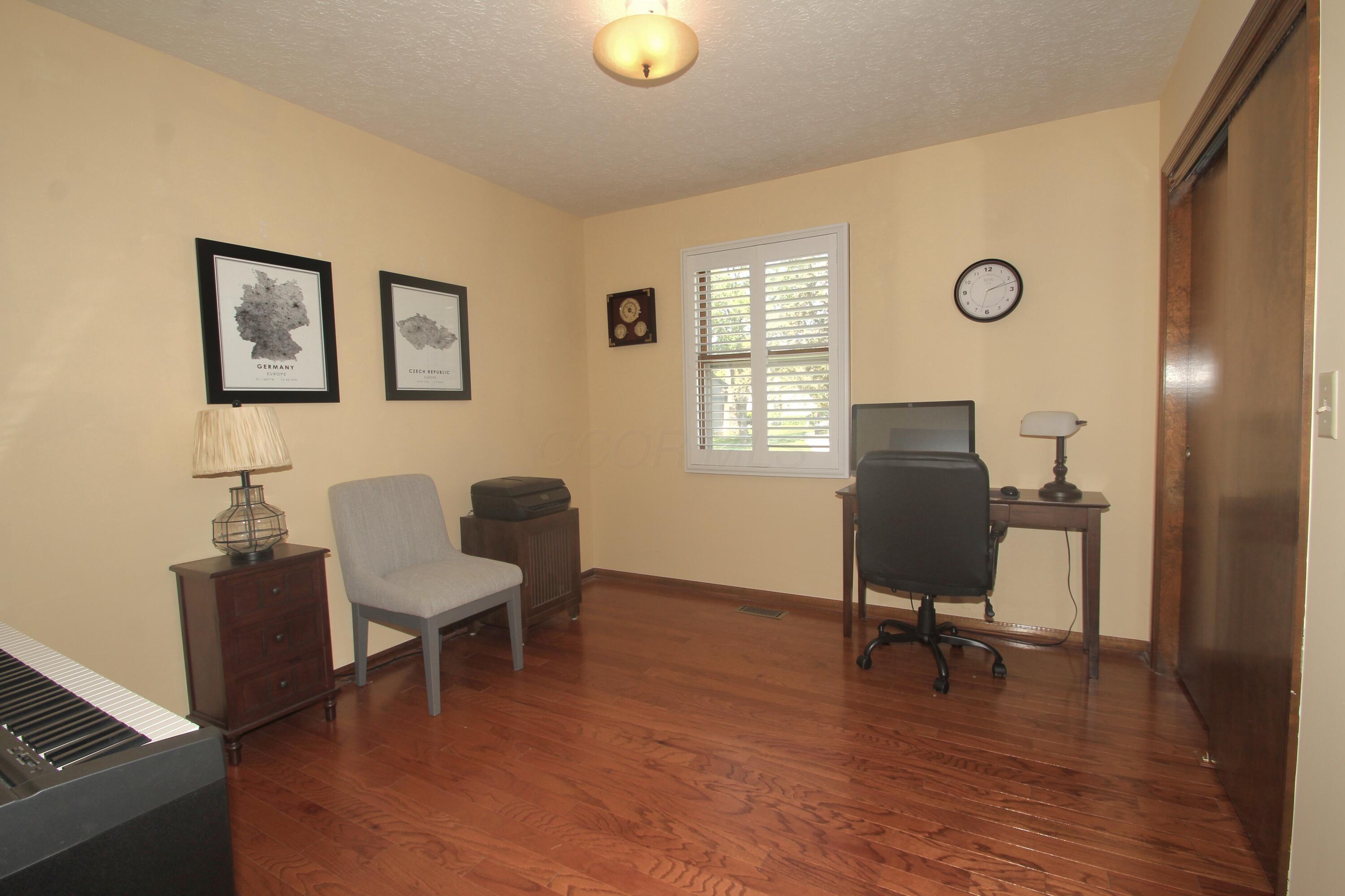 1057 Jobar Court Property Photo 29
