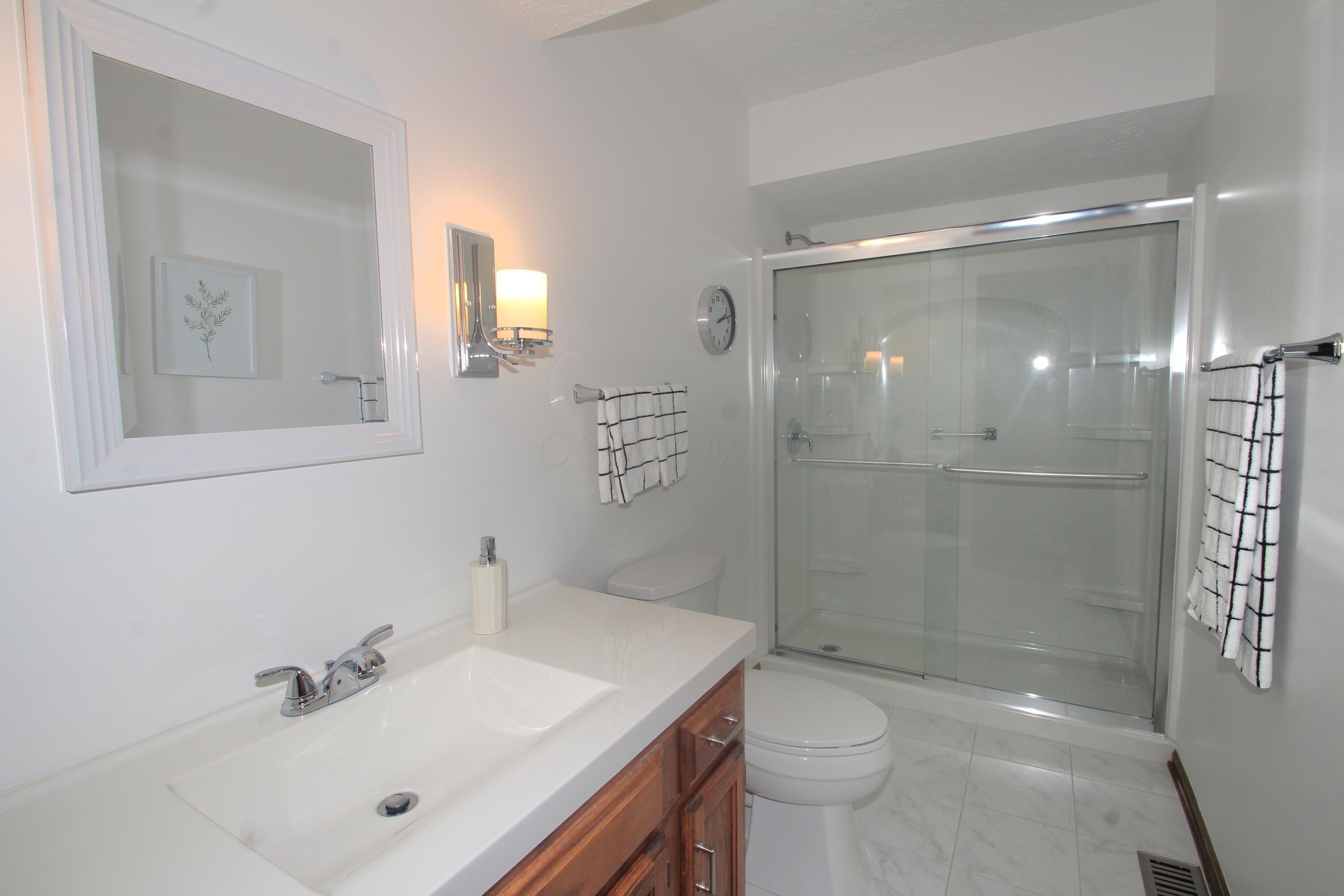 1057 Jobar Court Property Photo 33