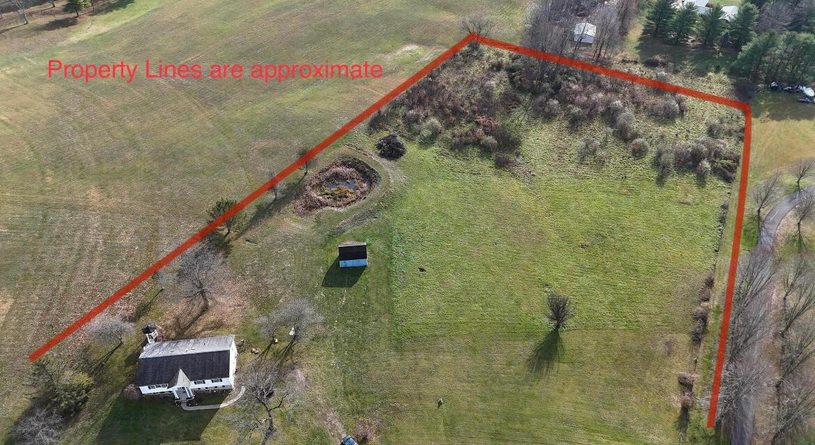 8166 Lavelle Road Property Photo 2