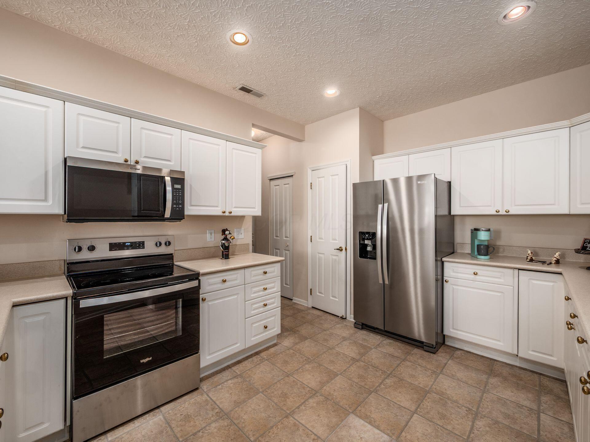 4331 Bridgeside Place Property Photo 17