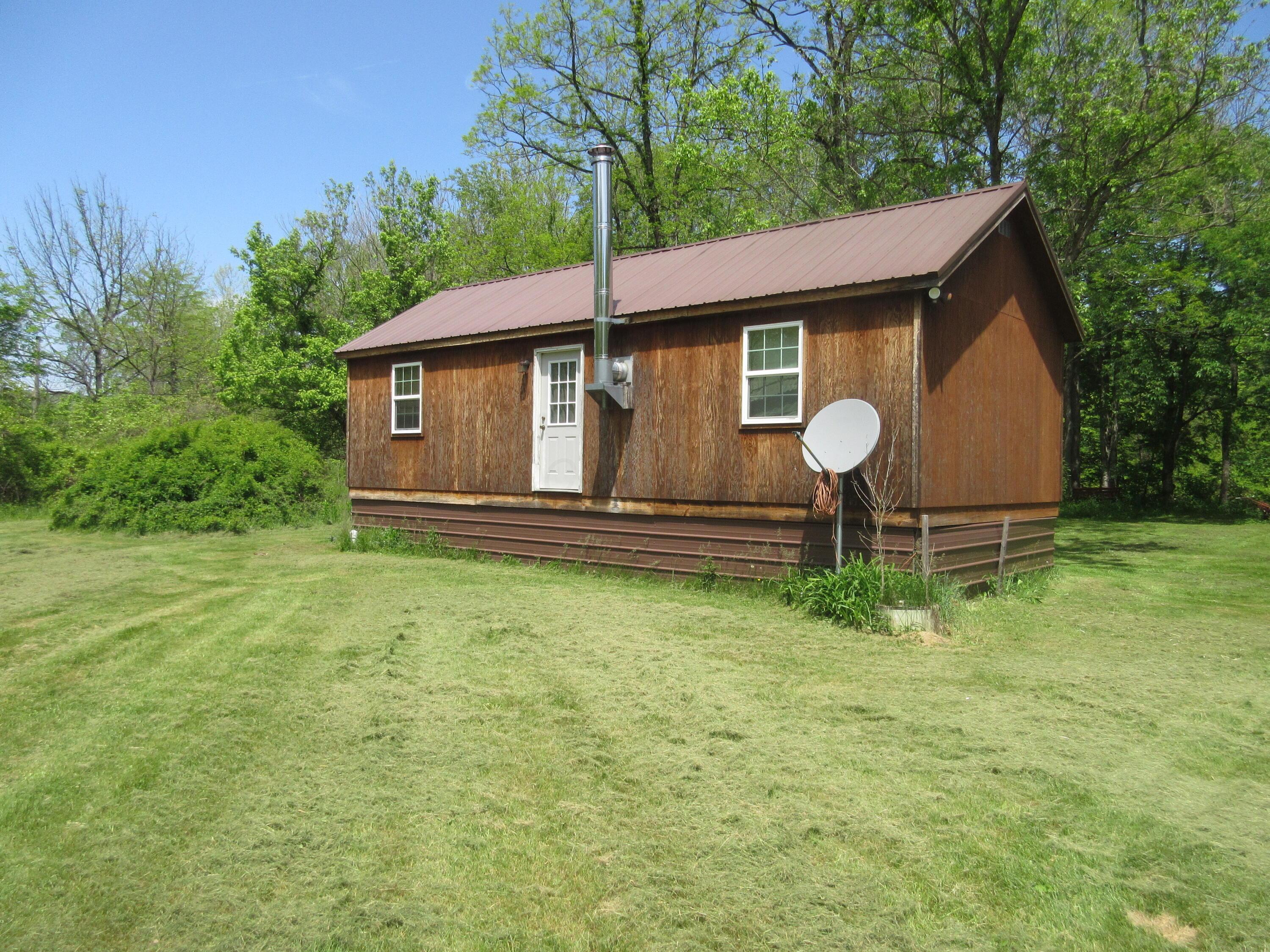 6800 Center Road Property Photo 1