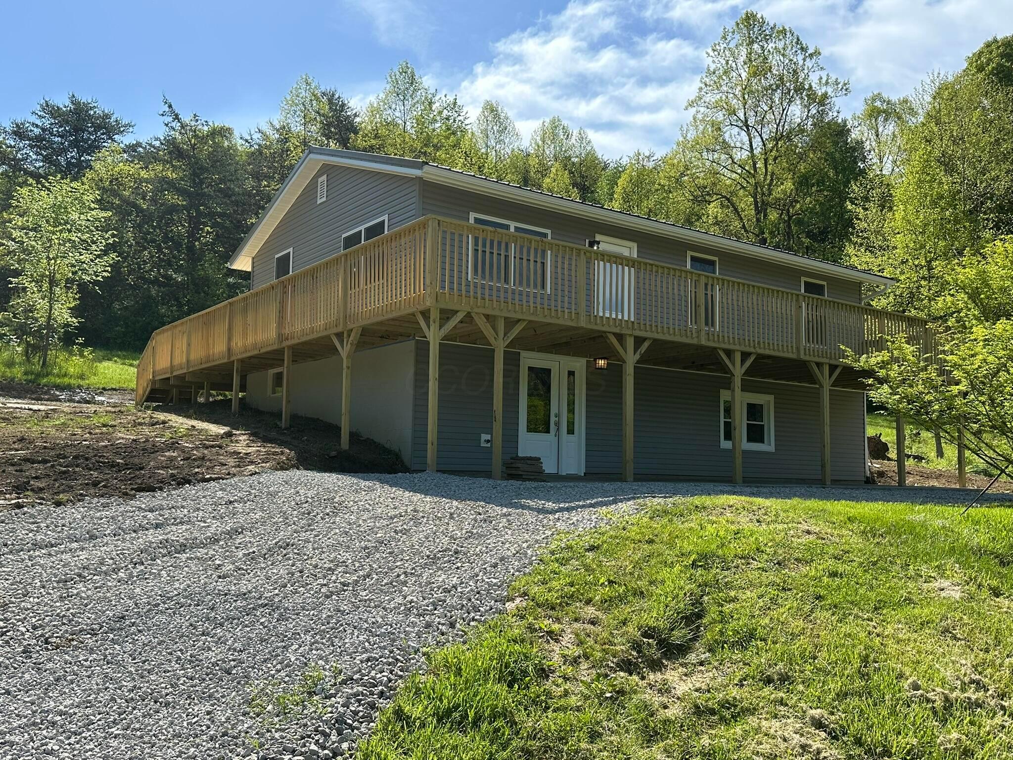 19966 Happy Hollow Road Property Photo 1