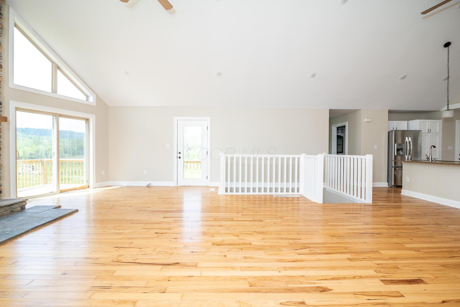 7885 Upper Twin Road Property Photo 13