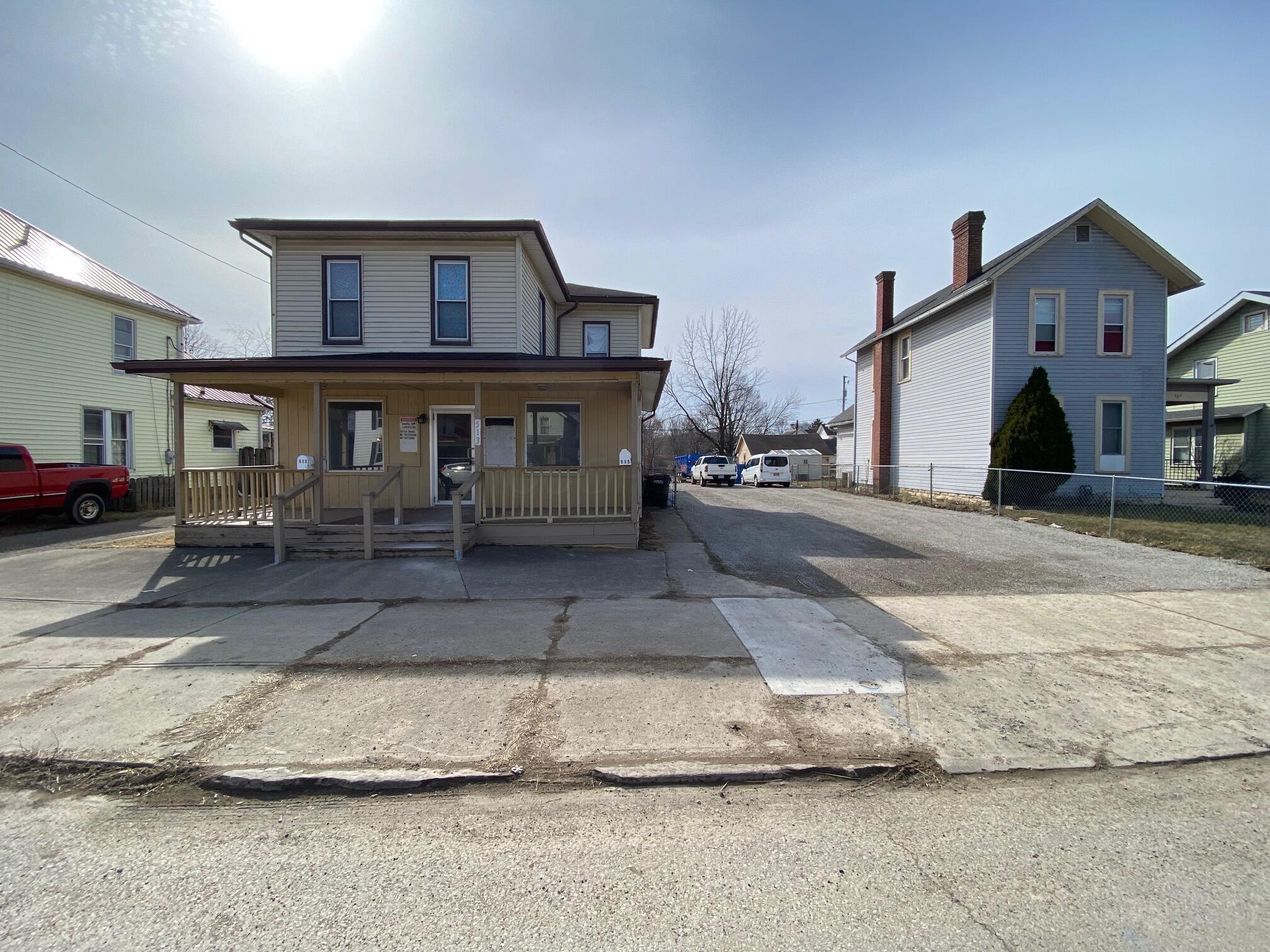 513 E Main Street Property Photo 1
