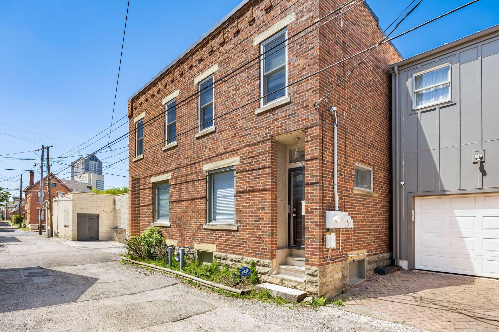 206 E Blenkner Street Property Photo