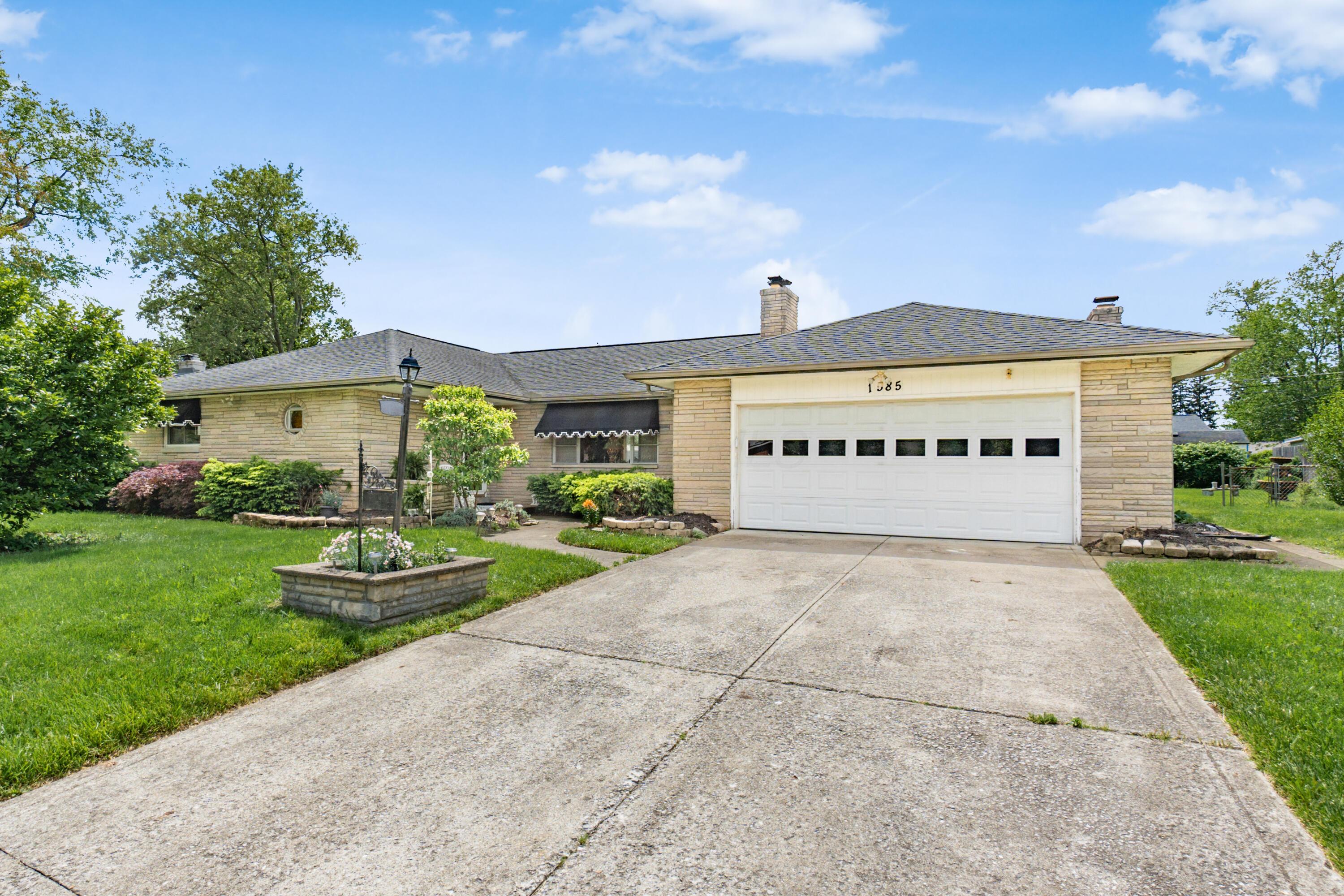1585 Peace Place Property Photo 1