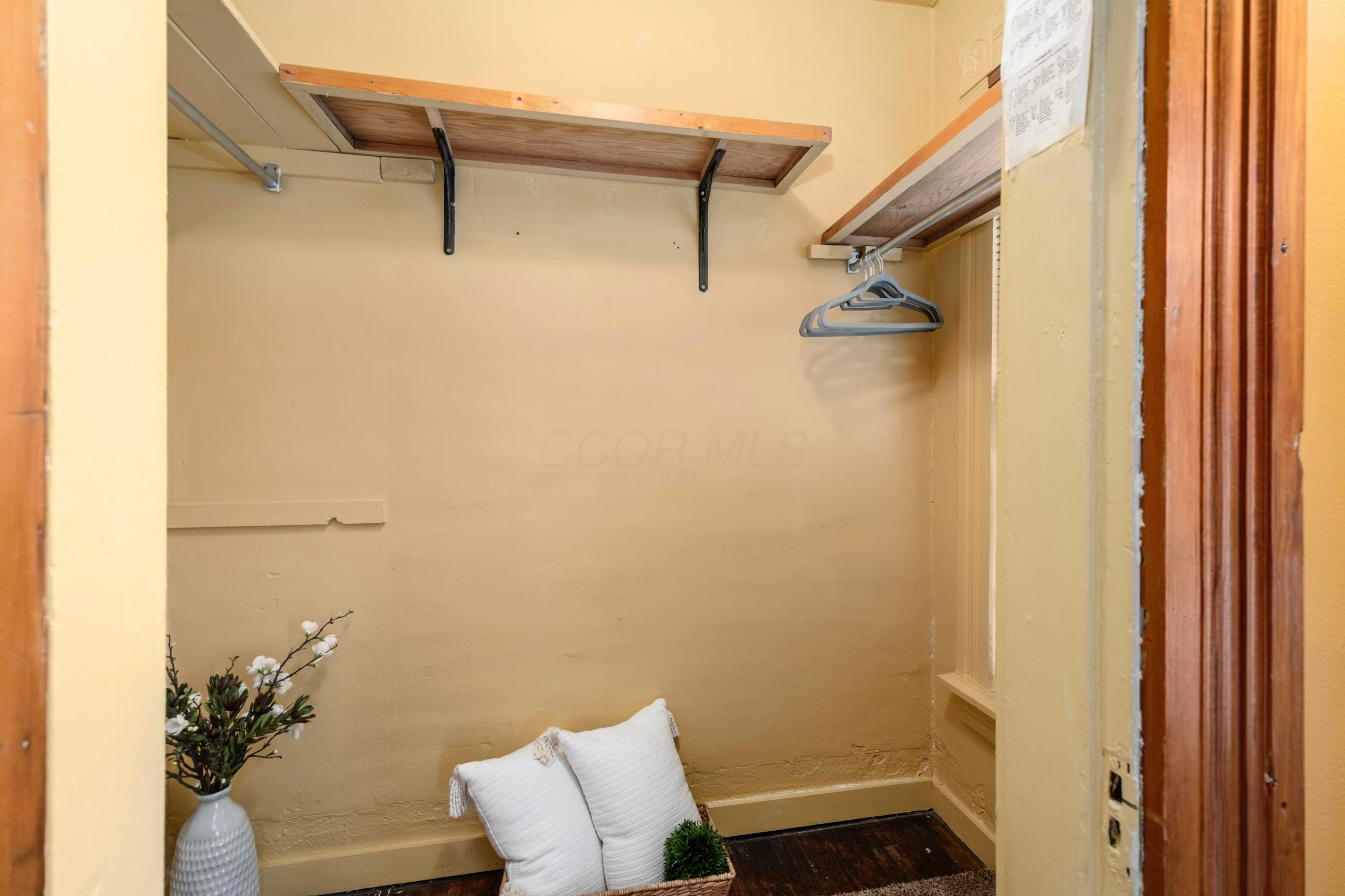 1042 Neil Avenue Property Photo 49