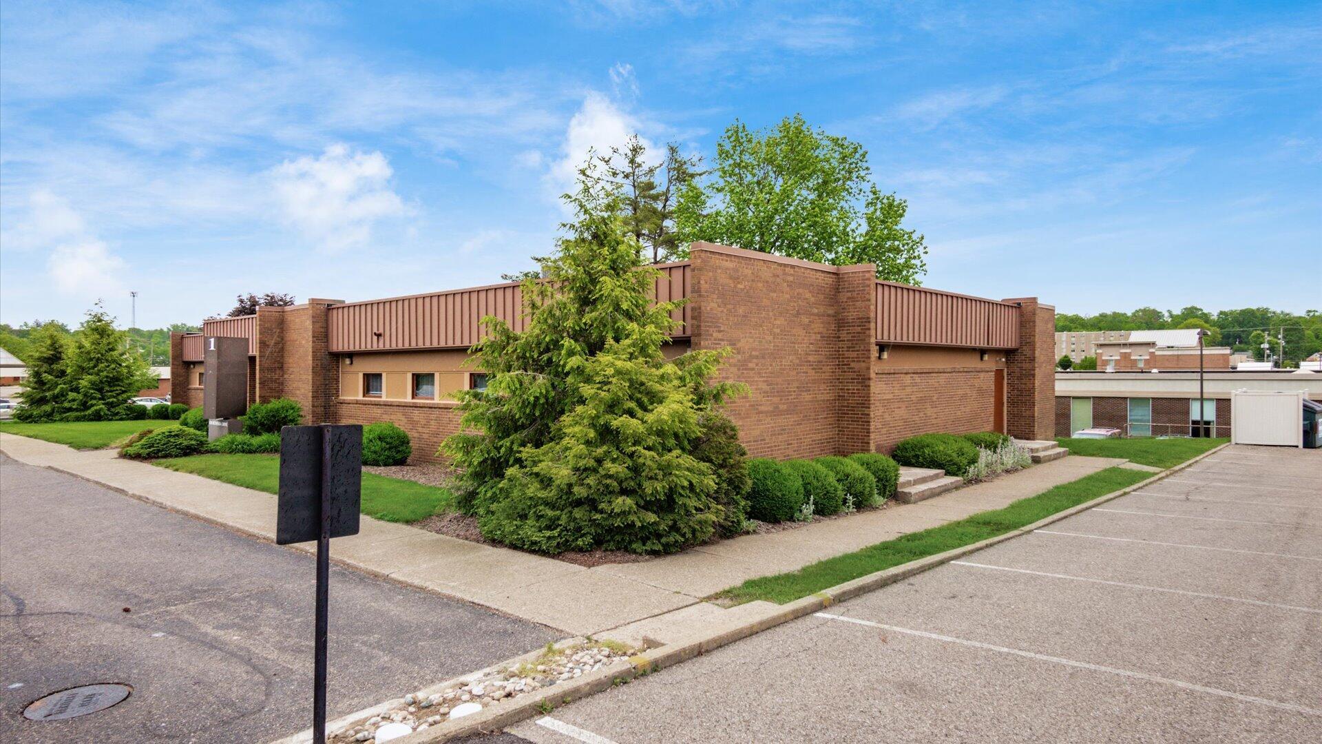 830 Bethesda Drive Drive, 4 Property Photo