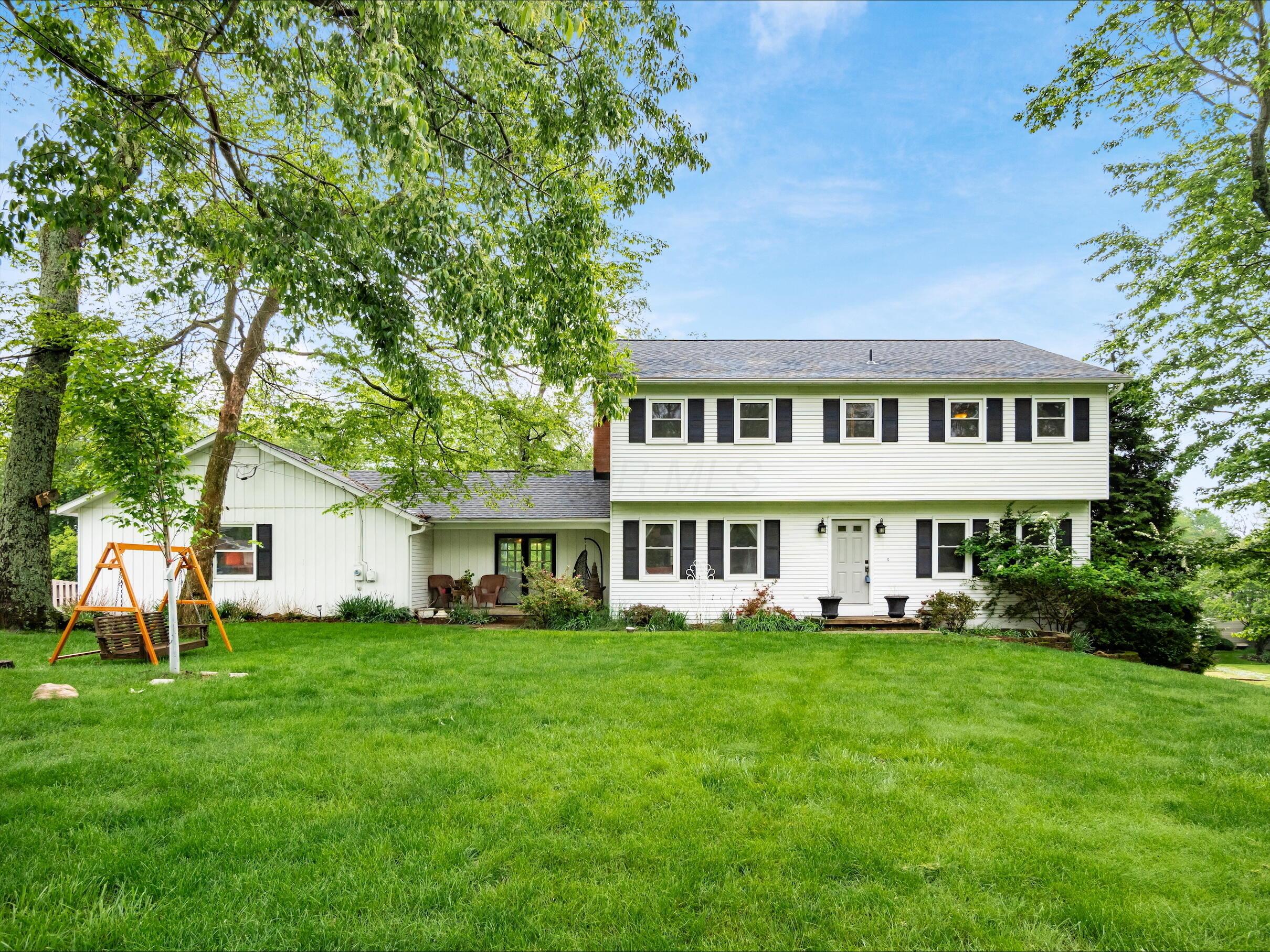 1314 N Howell Drive Property Photo 1