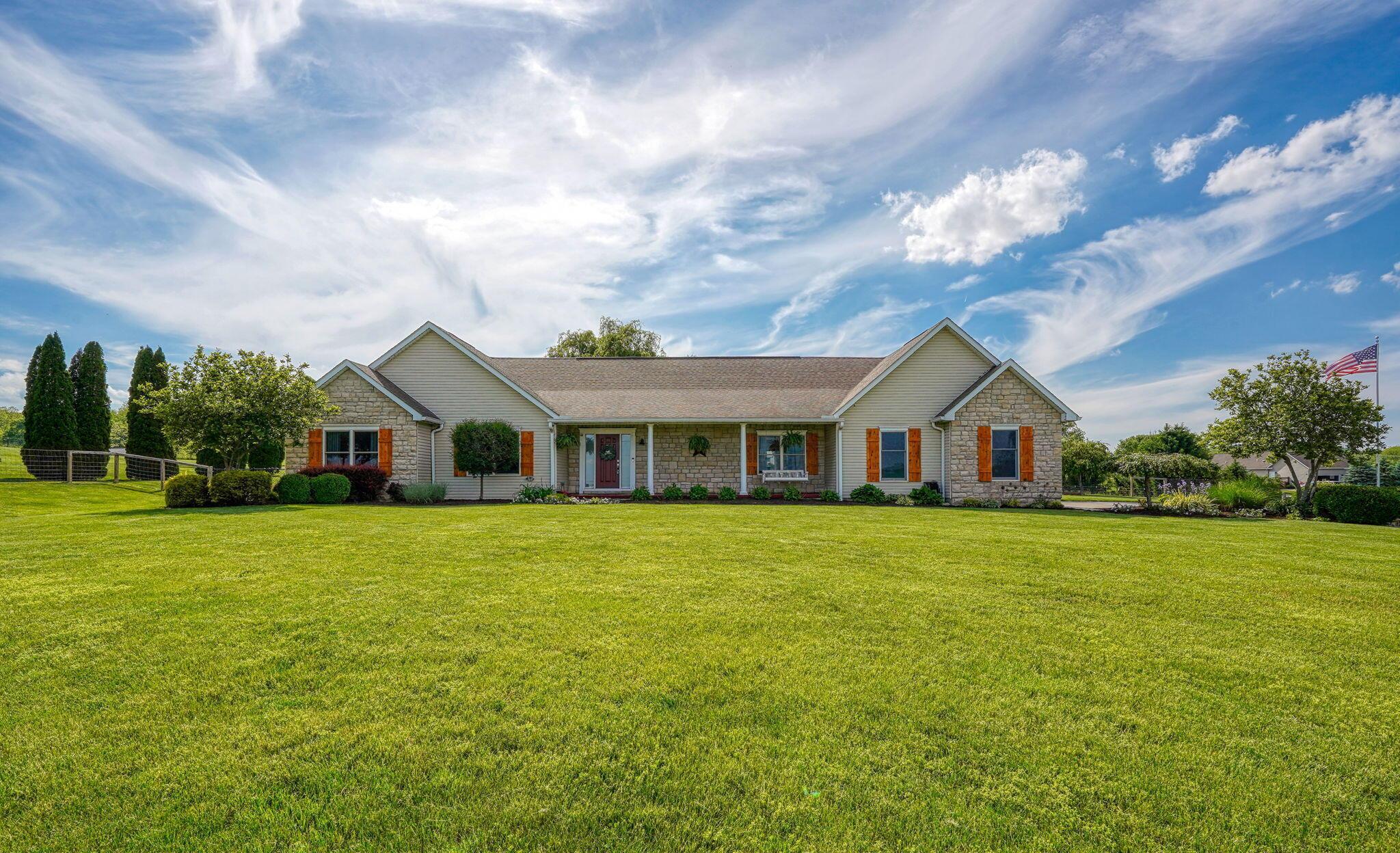 1899 Lamb Road Nw Property Photo 1