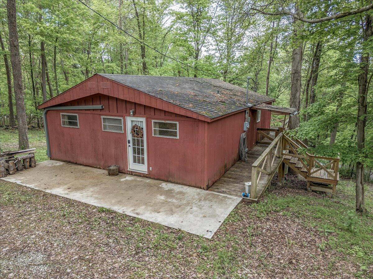 314 Chinook Lane Property Photo 4