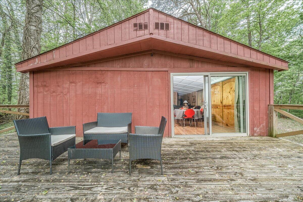 314 Chinook Lane Property Photo 5