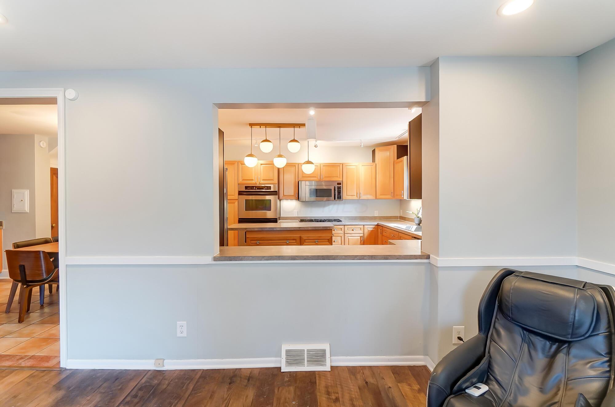 789 Chelsea Avenue Property Photo 24
