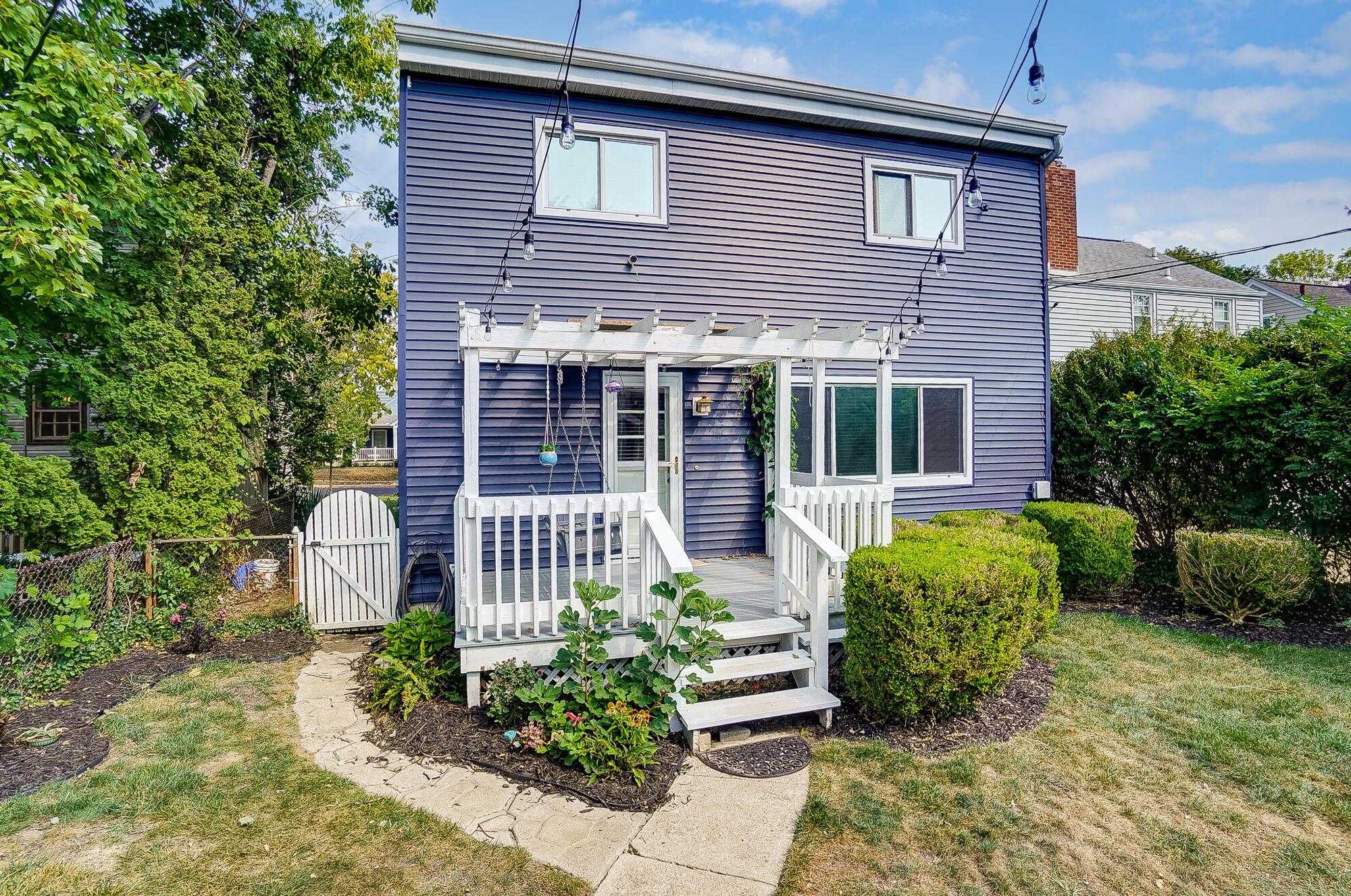 789 Chelsea Avenue Property Photo 41